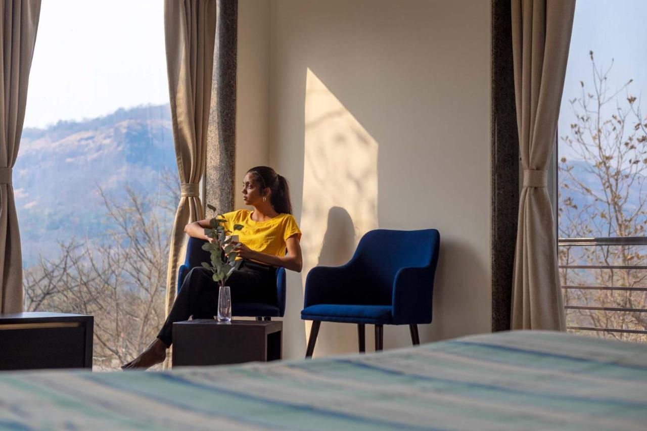 Eden Glade - Khopoli - Mountain-View Villa With Private Pool, Spacious Decks & Indoor Activities Zewnętrze zdjęcie