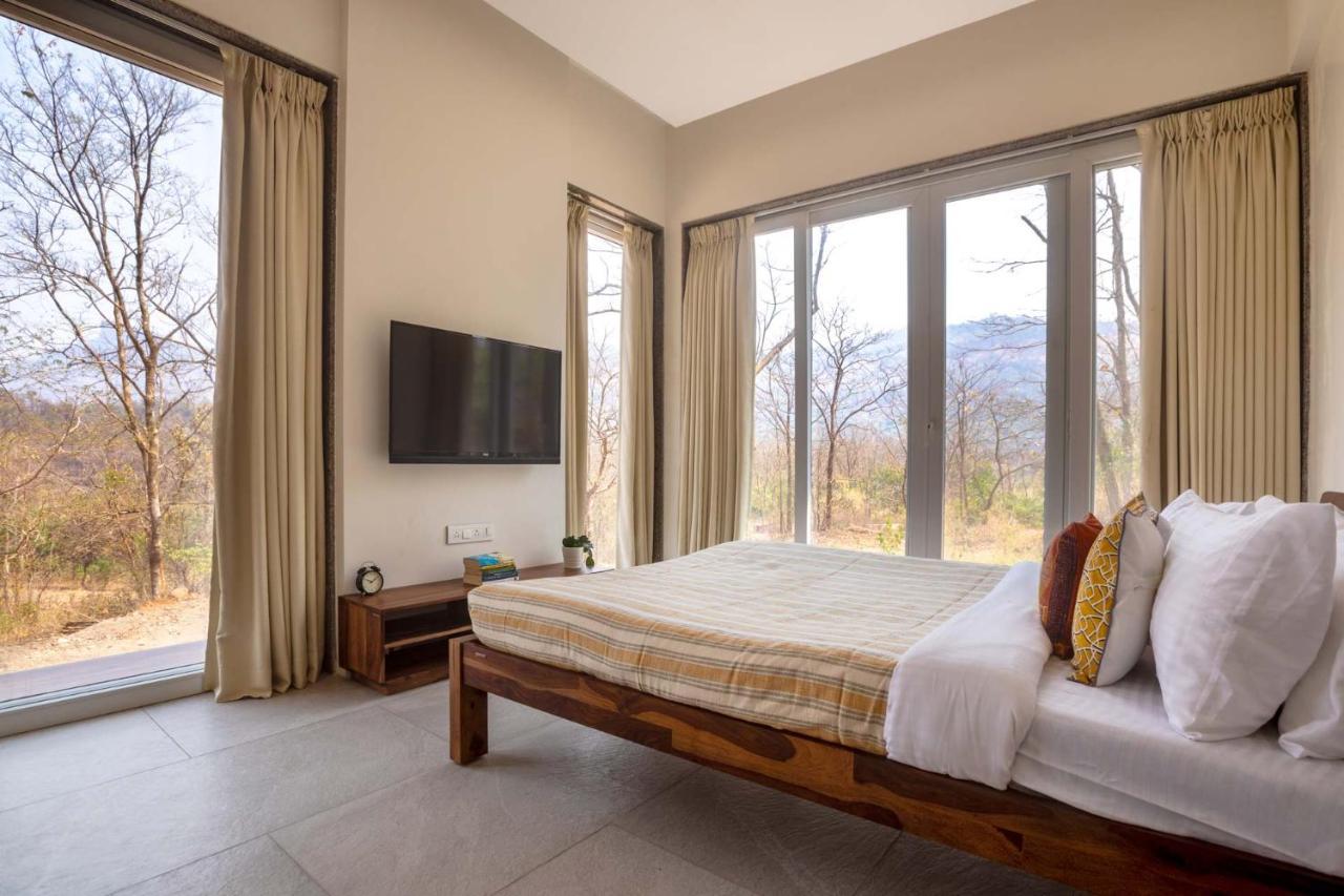 Eden Glade - Khopoli - Mountain-View Villa With Private Pool, Spacious Decks & Indoor Activities Zewnętrze zdjęcie